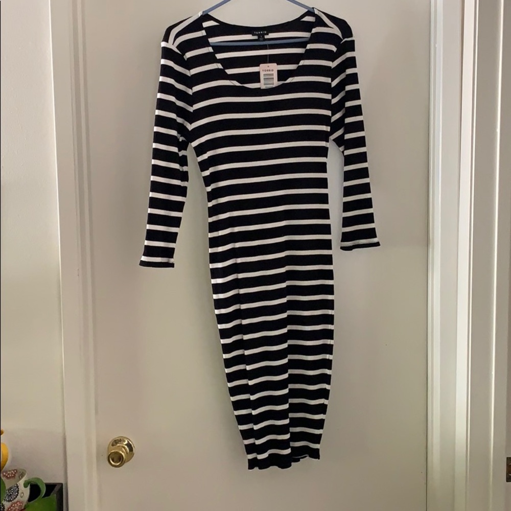 Striped fitted dress